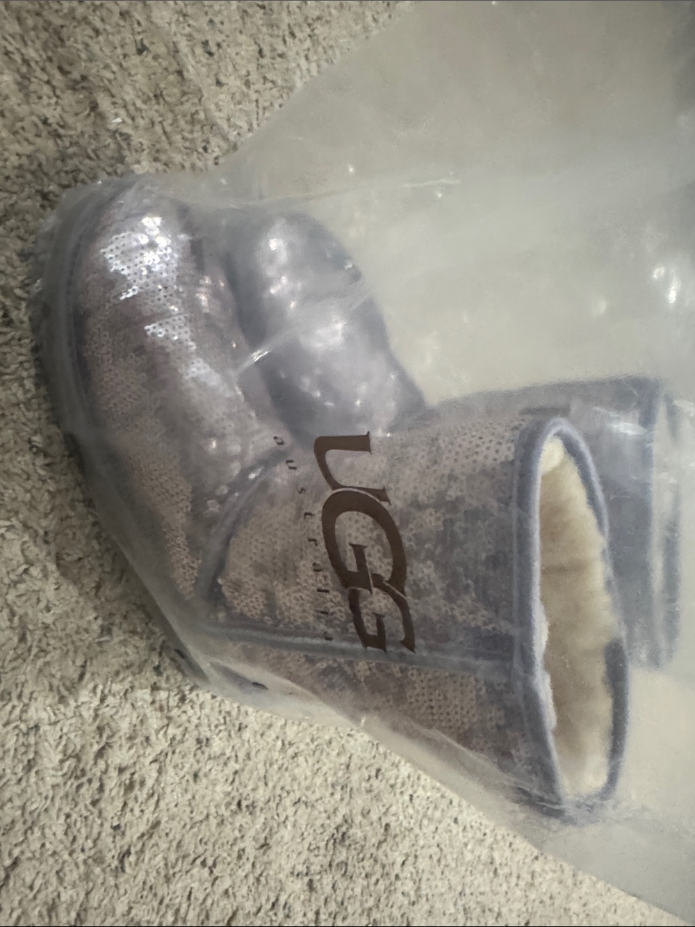CUTE UGGS! 💜 - Picture 5 of 6
